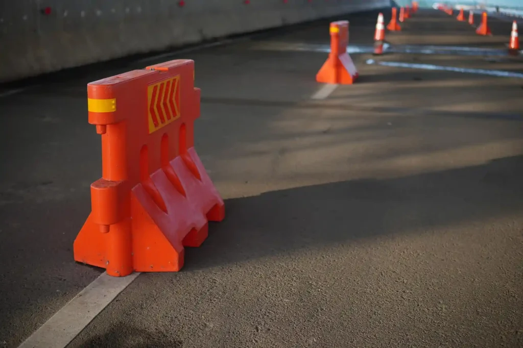 cara menyimpan road barrier agar awet